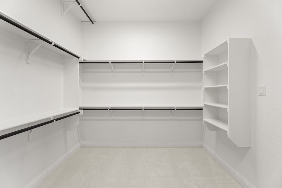 Spacious, unfurnished interior of a new home in Nelson Lake Estates, Rockwall (Image 24).