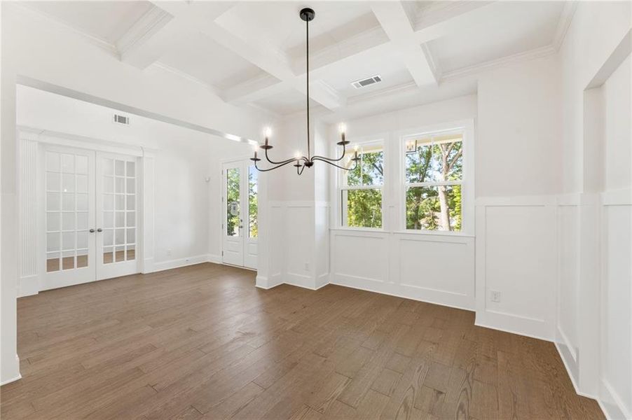 Spacious, unfurnished interior of a new home in Chattahoochee Reserve, Cumming (Image 50).