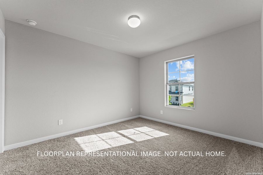 Spacious, unfurnished interior of a new home in Verano Farms, San Antonio (Image 14).