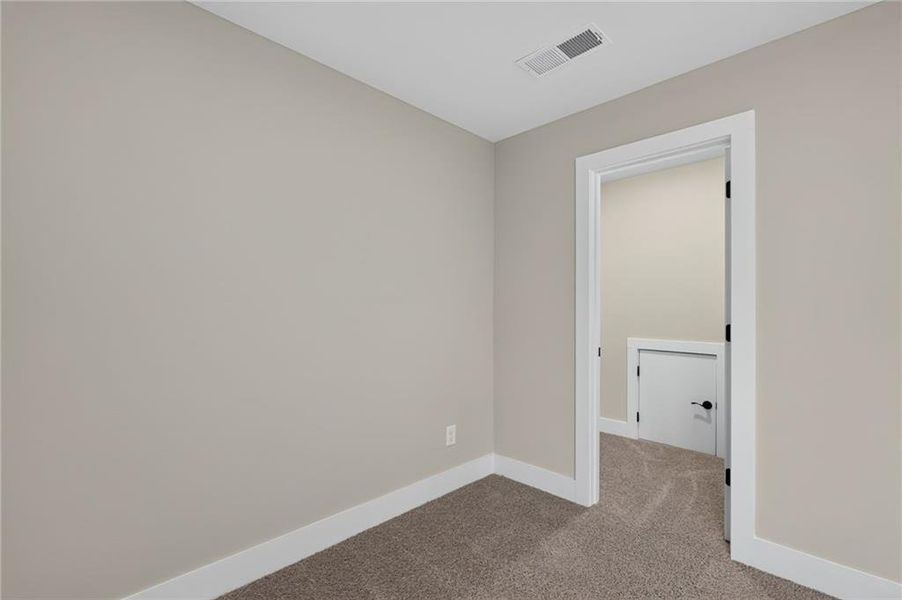 Spacious, unfurnished interior of a new home in , Dawsonville (Image 33).