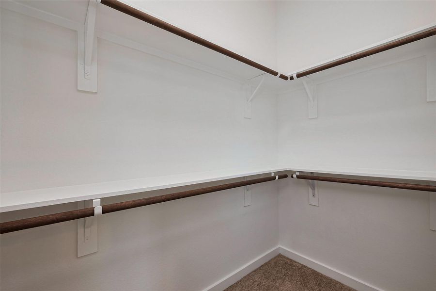 Spacious, unfurnished interior of a new home in , Houston (Image 43).