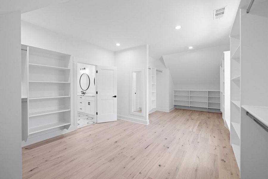 Spacious, unfurnished interior of a new home in , Winder (Image 23).