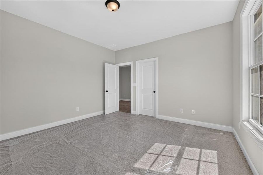 Spacious, unfurnished interior of a new home in , Flowery Branch (Image 64).