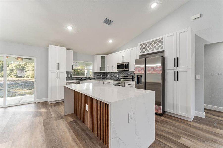Furnished interior view inside a new home in , Dunnellon (Image 9).