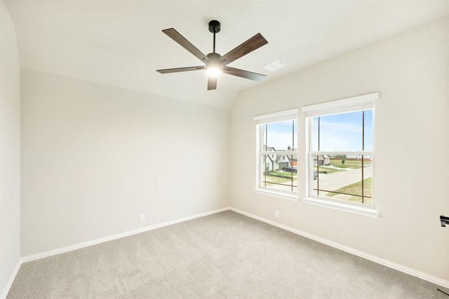 Spacious, unfurnished interior of a new home in Hulen Trails Classic 50, Fort Worth (Image 27). Spacious, unfurnished interior of a new home in Hulen Trails Classic 50, Fort Worth (Image 27).
