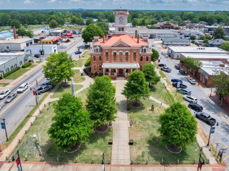 Image 58 of a home in Magnolia Ridge.