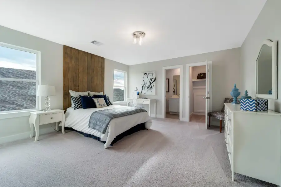 Furnished interior view inside a new home in Bay Creek, Baytown (Image 27).