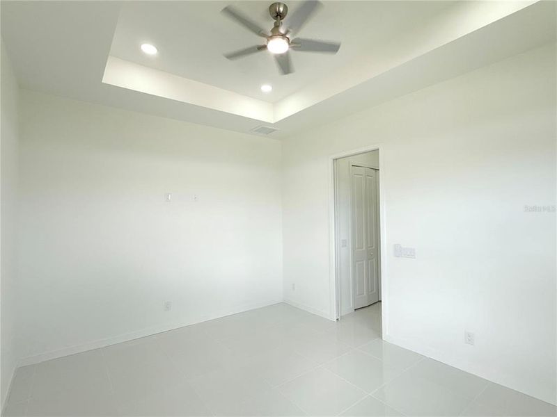 Spacious, unfurnished interior of a new home in , Cape Coral (Image 23). Spacious, unfurnished interior of a new home in , Cape Coral (Image 23).