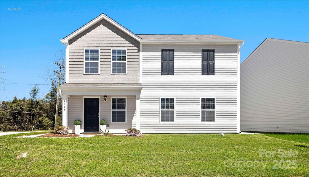 Image 16 of a home in Lakeshore at Windstone. Image 16 of a home in Lakeshore at Windstone.