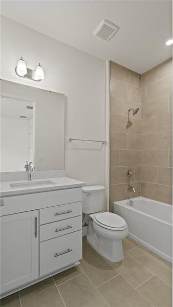 Furnished interior view inside a new home in Trailside, Mount Dora (Image 12).