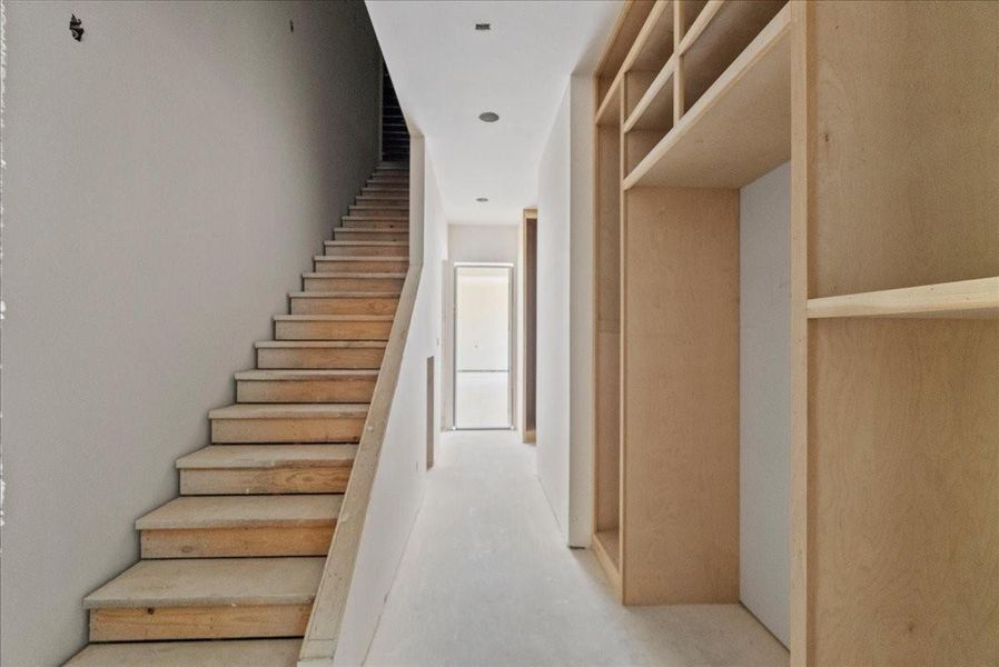 Stairs lead to very large bonus rooms that can be finsihed out. Stairs lead to very large bonus rooms that can be finsihed out.