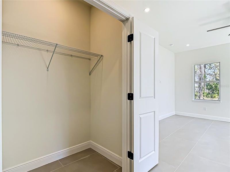 Spacious, unfurnished interior of a new home in , Lehigh Acres (Image 50).