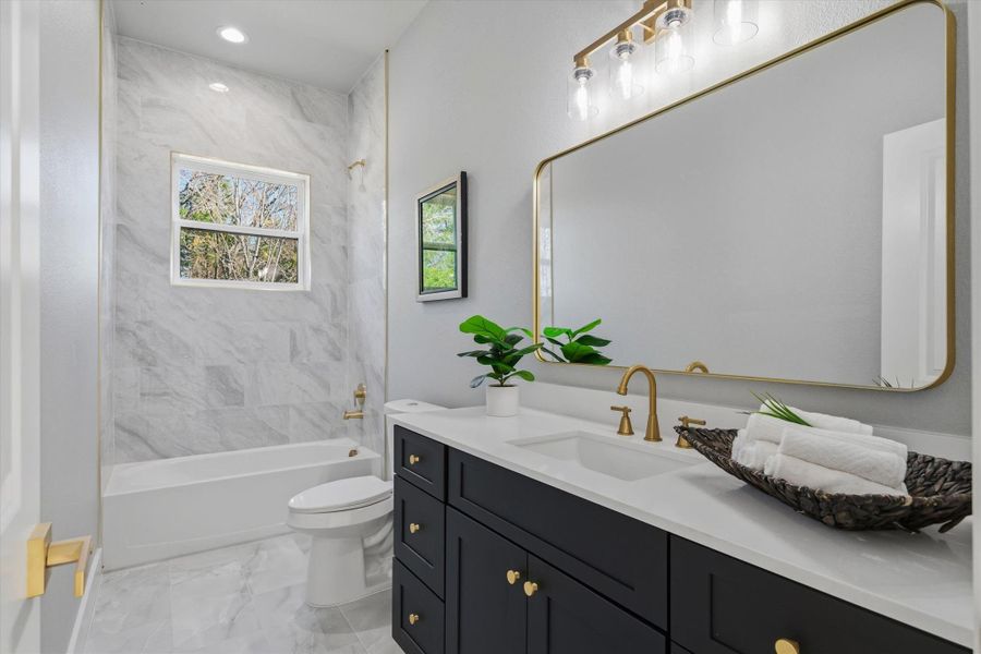 Furnished interior view inside a new home in , Van (Image 25).