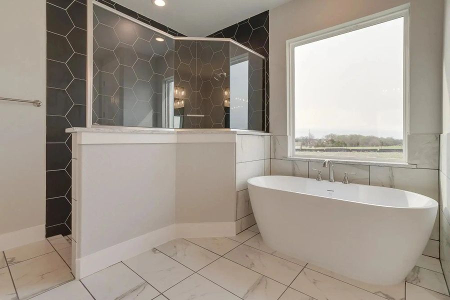 Representative furnished interior of a home built from the The Finley by Elmwood Custom Homes in Wooded Creek, Waxahachie (Image 29).