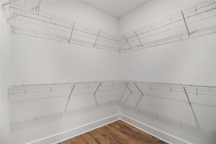 Spacious, unfurnished interior of a new home in , Carrollton (Image 30).