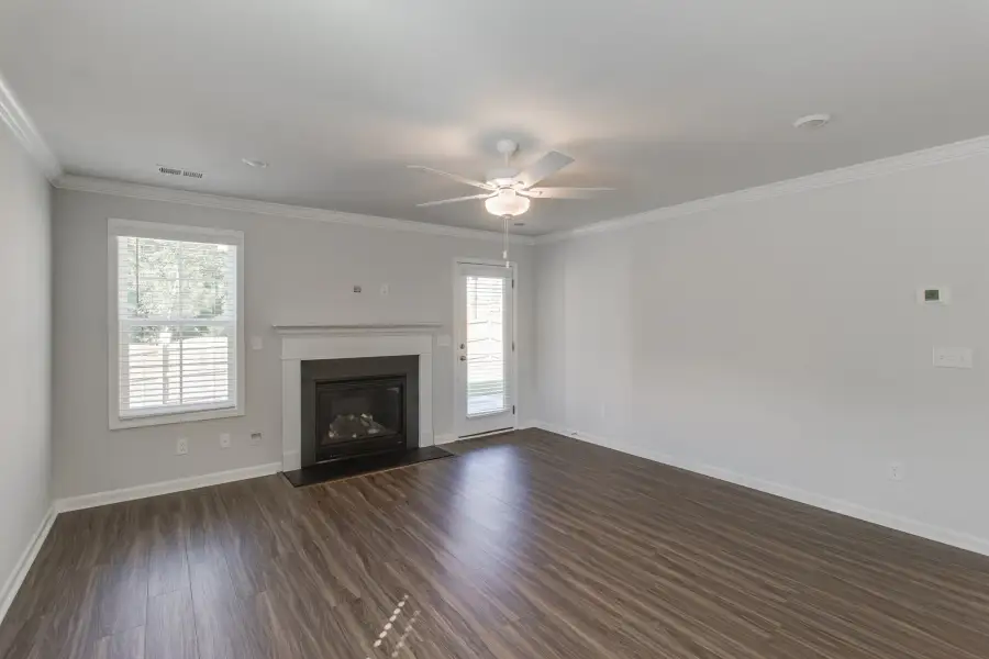 Spacious, unfurnished interior of a new home in Killians Crossing, Blythewood (Image 20).
