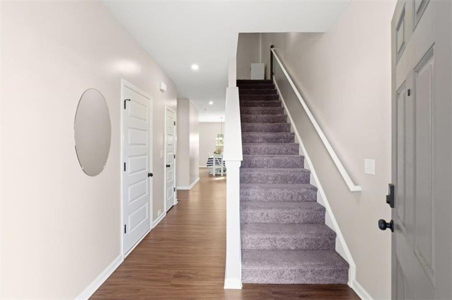 Spacious, unfurnished interior of a new home in , Cartersville (Image 25).