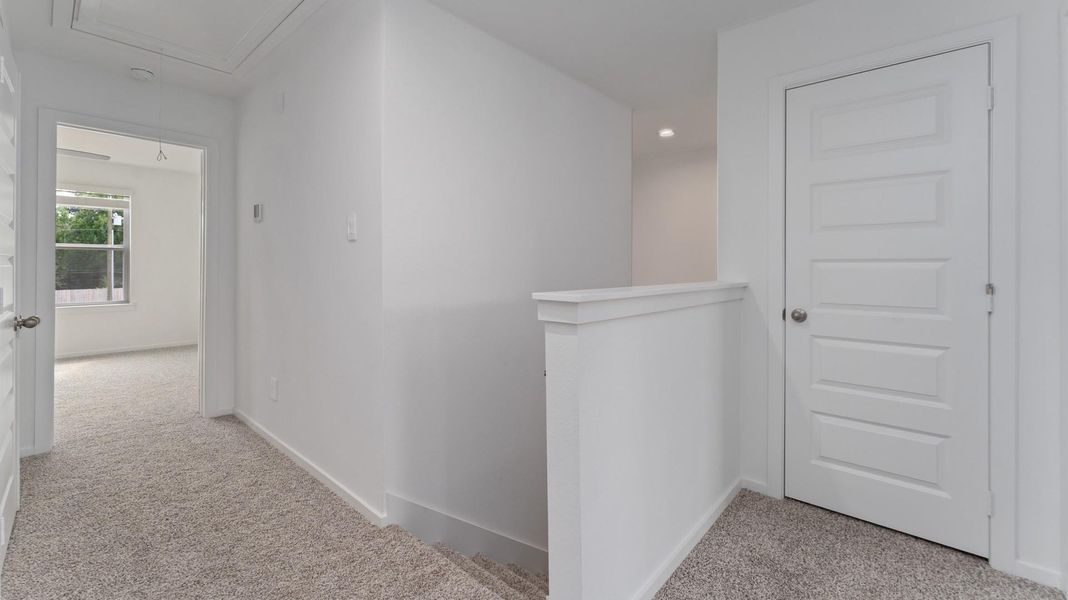 Spacious, unfurnished interior of a new home in Alaia Crossing, Houston (Image 11). Spacious, unfurnished interior of a new home in Alaia Crossing, Houston (Image 11).