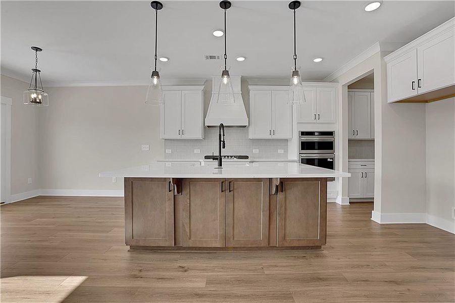 Furnished interior view inside a new home in Twin Lakes, Hoschton (Image 17).