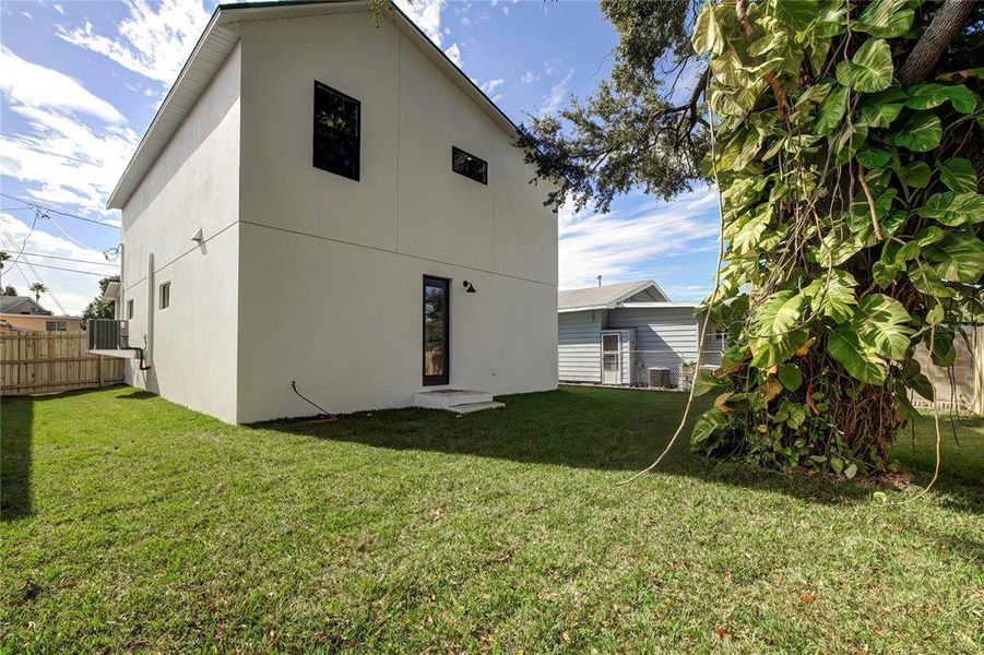 Image 33 of a home in .