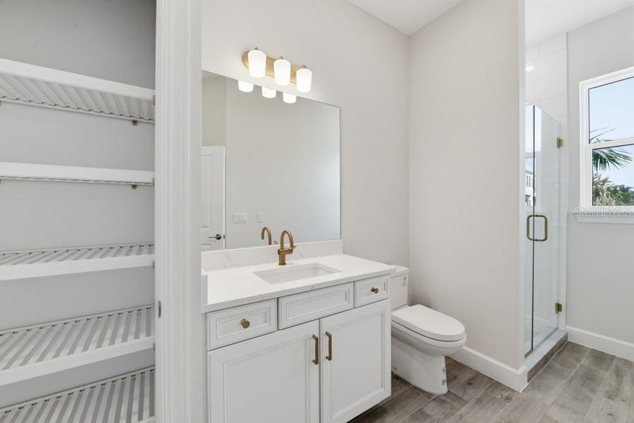 Furnished interior view inside a new home in Seahaven, Punta Gorda (Image 15).