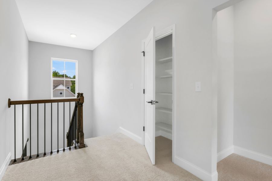 Spacious, unfurnished interior of a new home in Maddox Landing, Hoschton (Image 34).