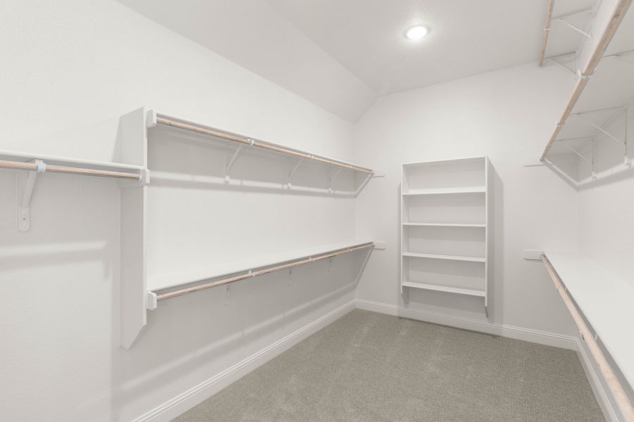 Spacious, unfurnished interior of a new home in Pecan Acres, Red Oak (Image 20). Spacious, unfurnished interior of a new home in Pecan Acres, Red Oak (Image 20).