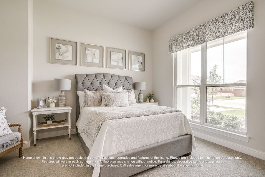 Furnished interior view inside a new home in Cunningham Estates, Waxahachie (Image 11).