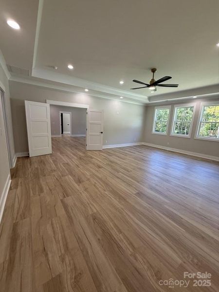 Image 40 of a home in .