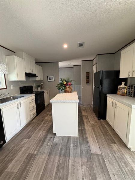 Furnished interior view inside a new home in , Crystal River (Image 5).