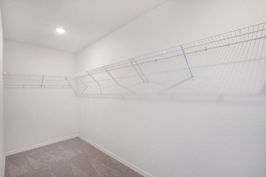 Spacious, unfurnished interior of a new home in Palm Bay, Palm Bay (Image 17).