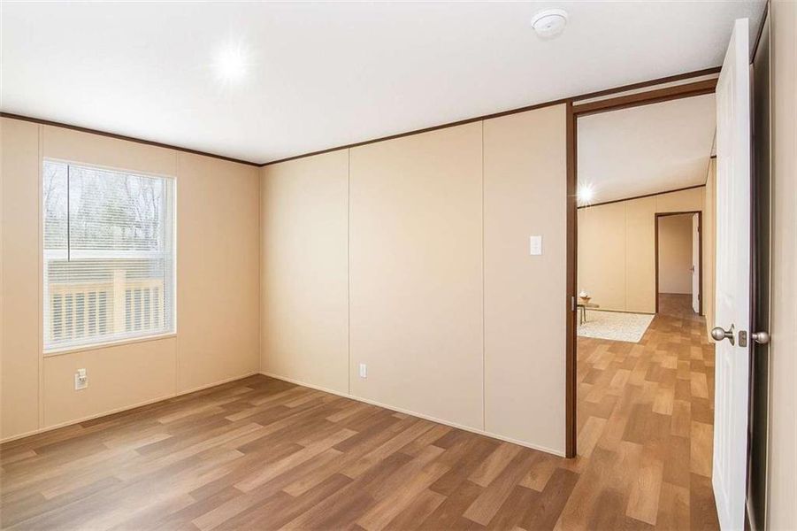 Spacious, unfurnished interior of a new home in , Ellijay (Image 44).