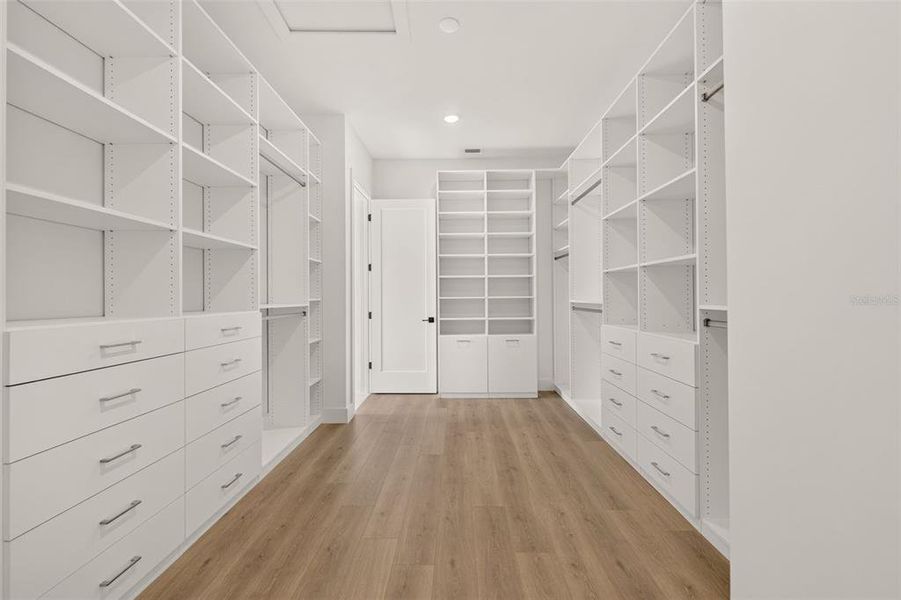 Spacious, unfurnished interior of a new home in , Orlando (Image 66). Spacious, unfurnished interior of a new home in , Orlando (Image 66).