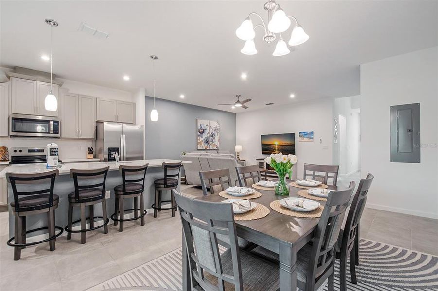Furnished interior view inside a new home in , Kissimmee (Image 50).