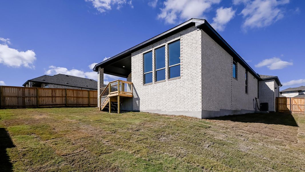 Exterior details and patio area of a home in La Cima 50', San Marcos (Image 24). Exterior details and patio area of a home in La Cima 50', San Marcos (Image 24).