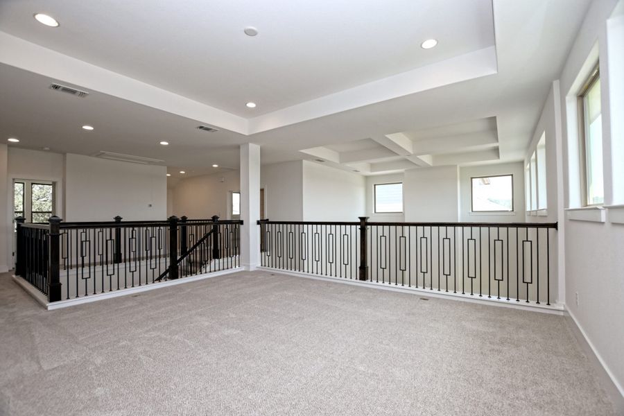 Representative unfurnished interior of a home built from the Topaz II by Giddens Homes in Riverstone, Georgetown (Image 118).