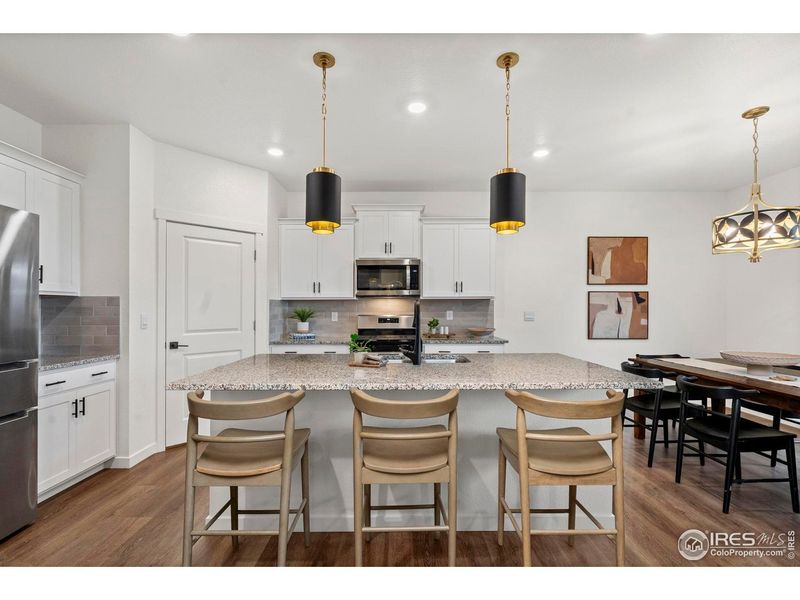 Furnished interior view inside a new home in Vantage, Berthoud (Image 16).