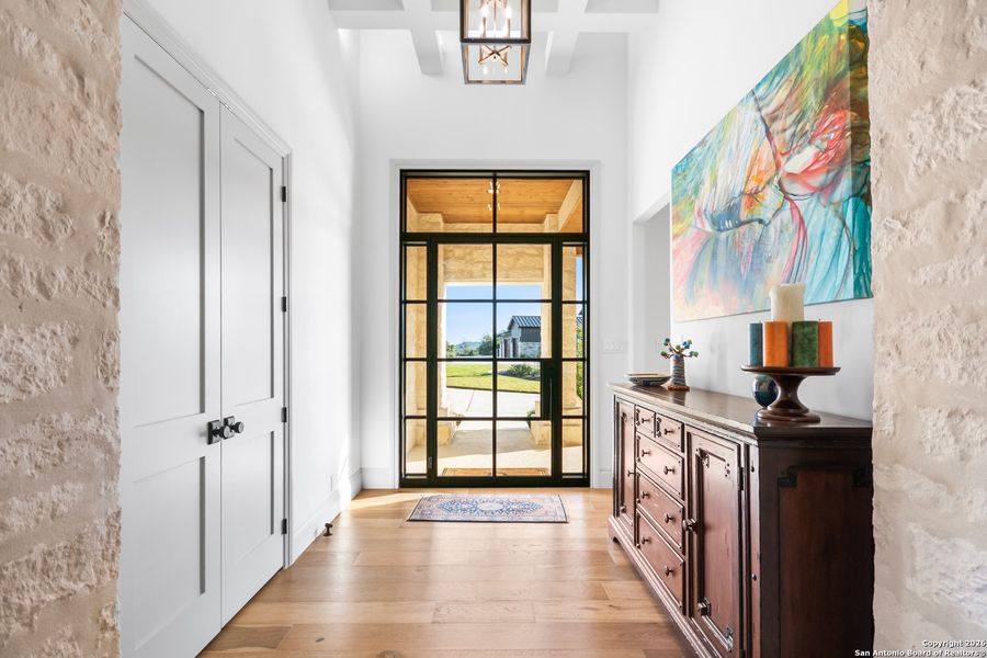 Furnished interior view inside a new home in , Boerne (Image 10).