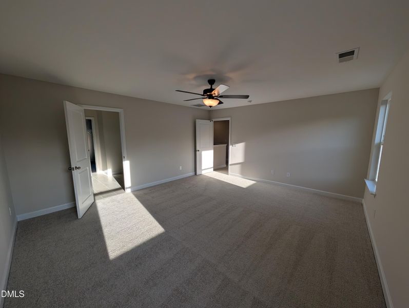 PXL_20260421_223330310.MP