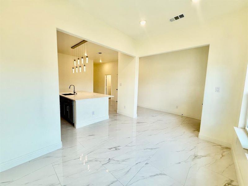 Spacious, unfurnished interior of a new home in , Grand Prairie (Image 22). Spacious, unfurnished interior of a new home in , Grand Prairie (Image 22).