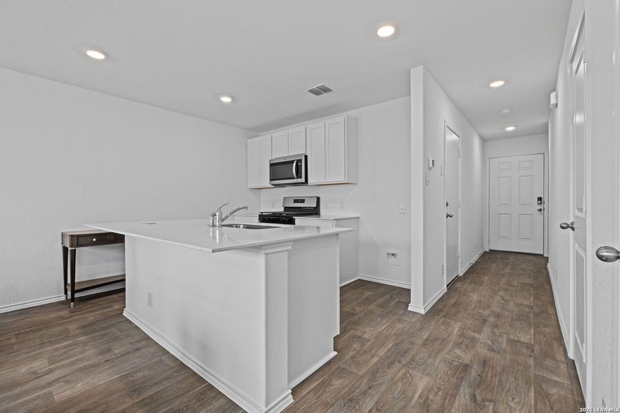 Furnished interior view inside a new home in Blue Ridge Ranch, San Antonio (Image 9).