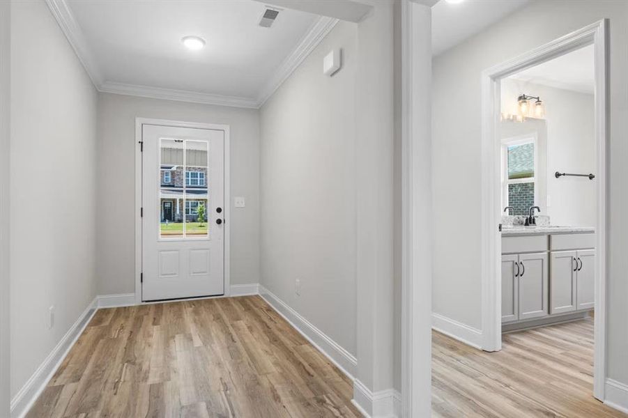 Spacious, unfurnished interior of a new home in Meadow Ridge Estates, Josephine (Image 23).