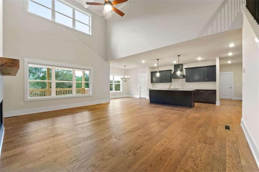 Spacious, unfurnished interior of a new home in Steeplechase, Hoschton (Image 33).