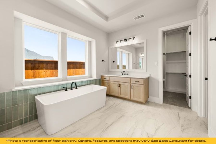Representative furnished interior of a home built from the Taos by Stonefield Homes in Heath Golf and Yacht Club, Rockwall (Image 40).