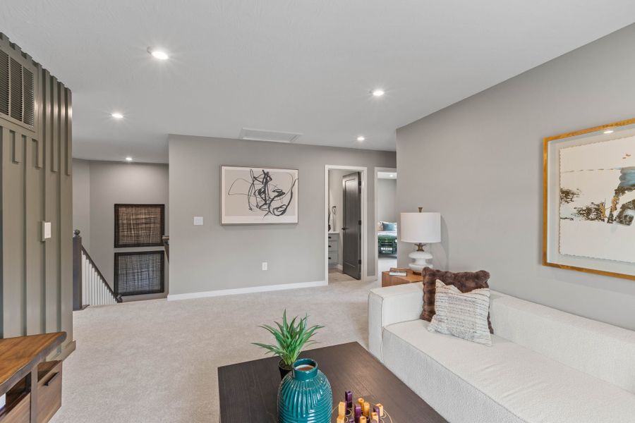 Representative furnished interior of a home built from the Breckenridge by Fischer Homes in Sage Woods, Dallas (Image 23).