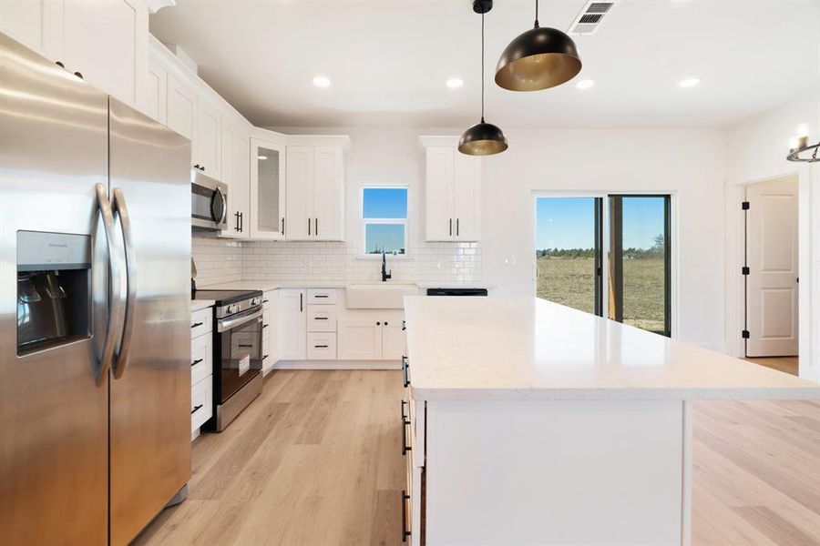 Furnished interior view inside a new home in , Sumner (Image 7).