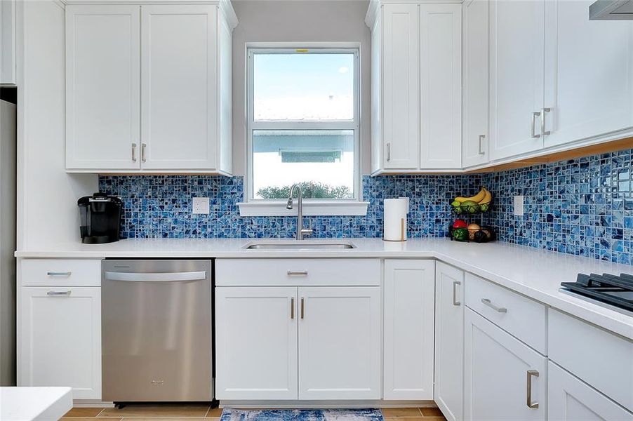 Furnished interior view inside a new home in , Englewood (Image 38).