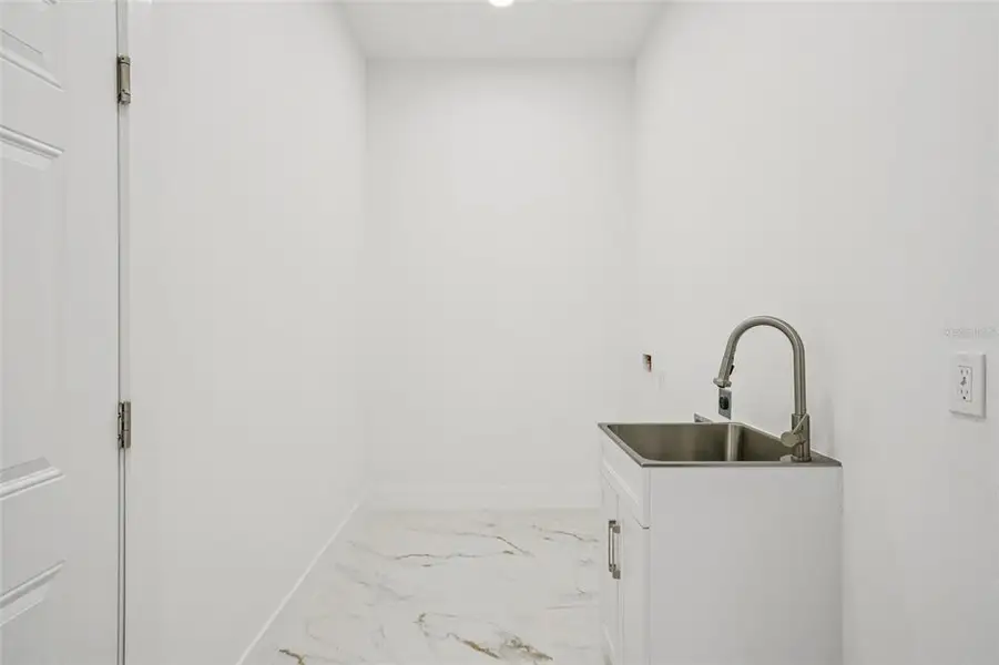 Image 76 of a home in . Image 76 of a home in .