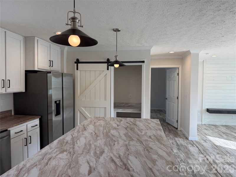 Spacious, unfurnished interior of a new home in , Statesville (Image 13).