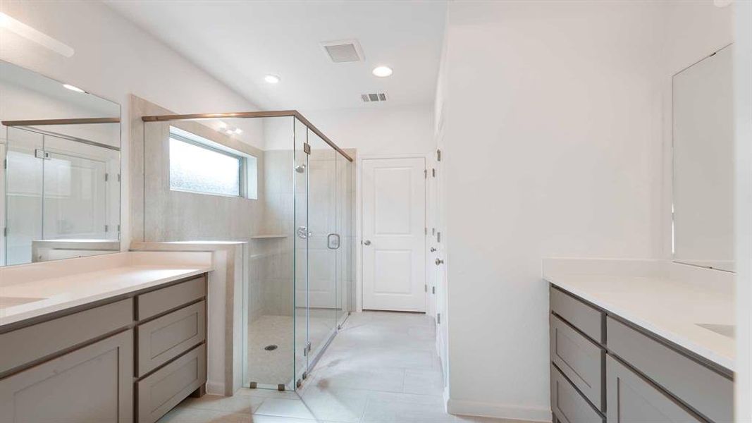 Furnished interior view inside a new home in Avondale, Fate (Image 7).